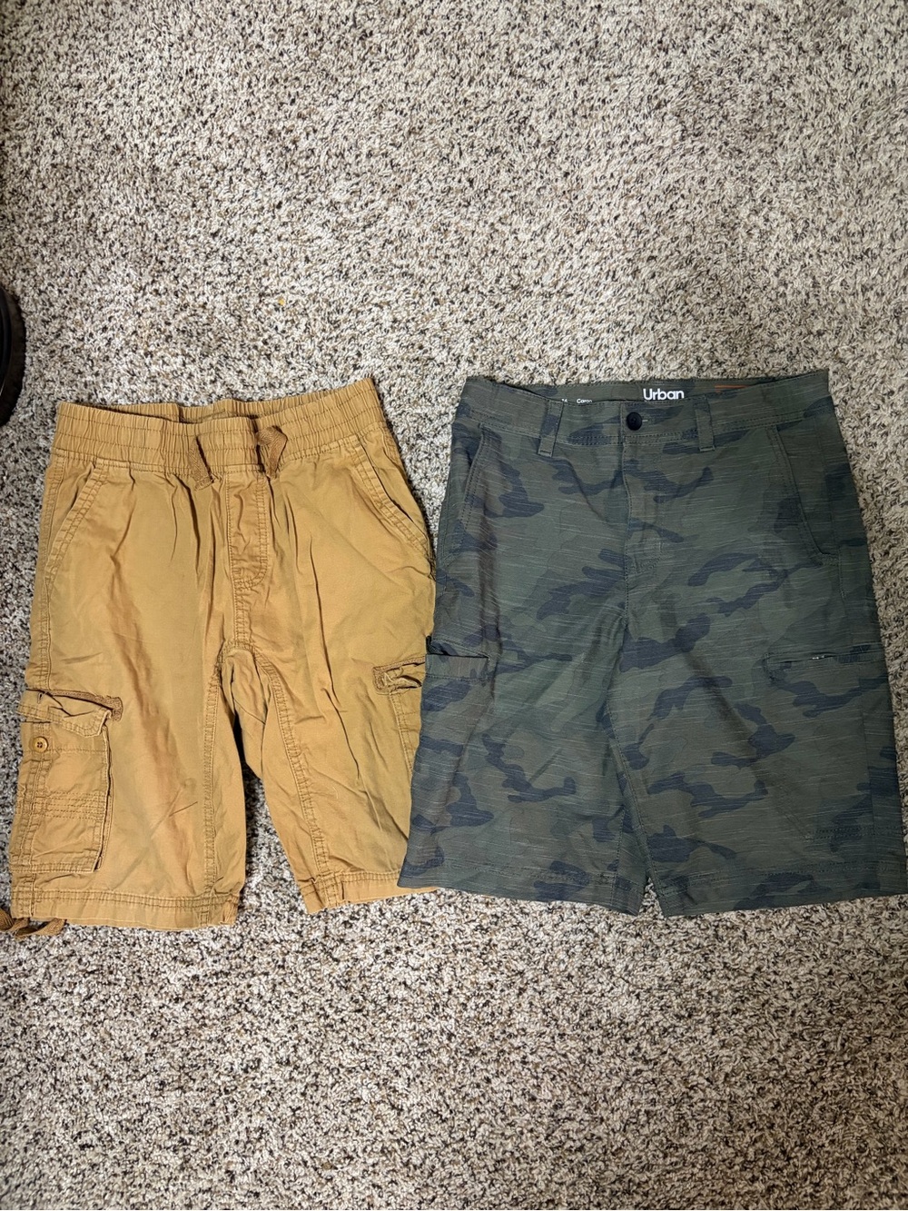BUNDLE boys Cargo Shorts - Tan and Green Camo large 14/16